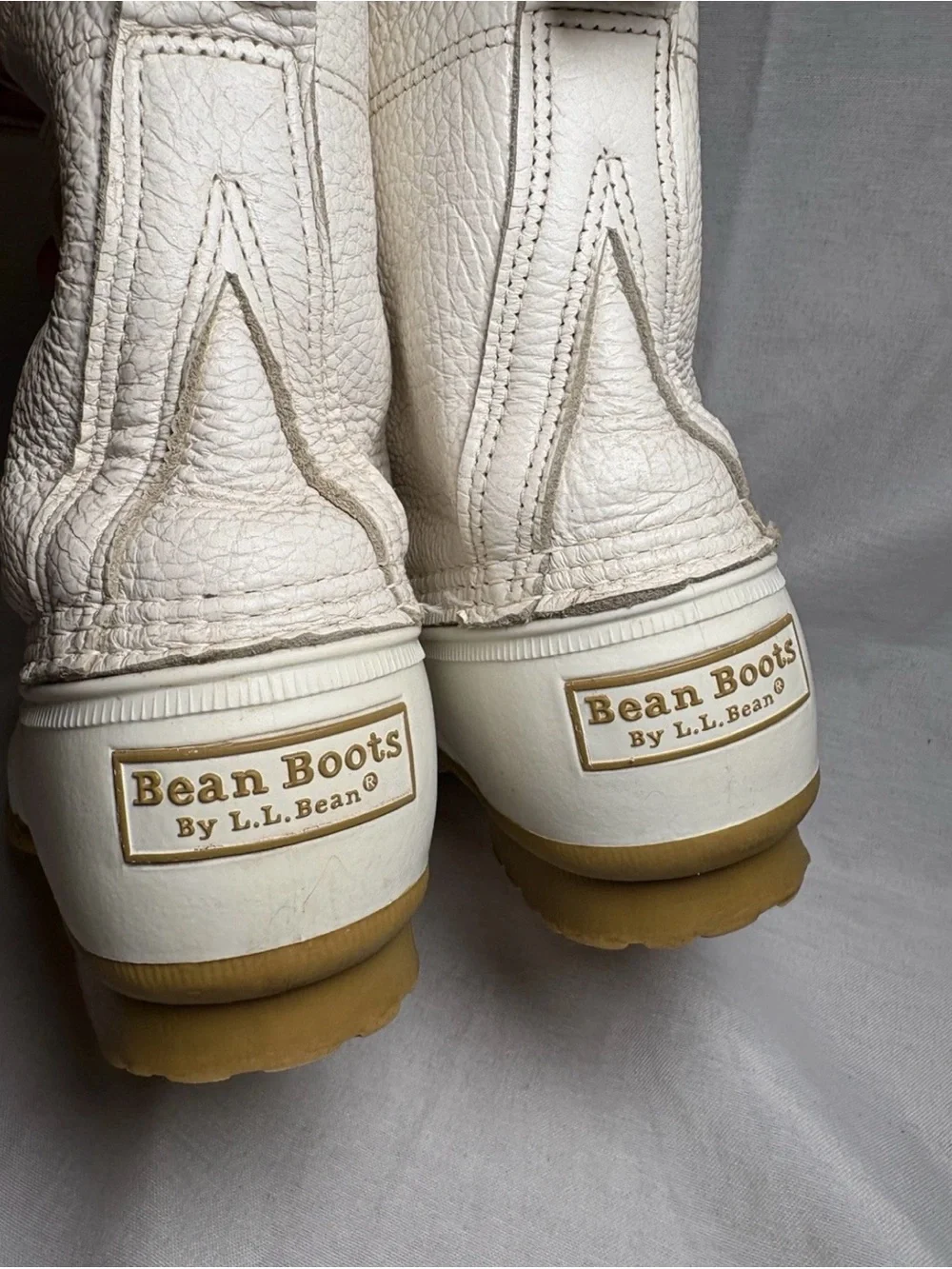 L.L. Bean Women's Off-White Lace-Up Duck Boots with Tan Sole women’s 9.5 men’s 8